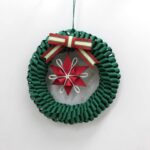 クラフトクリスマスリースのイラスト